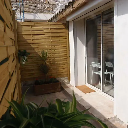 Apartment Joli Mazet Entre Montpellier Et Nimes Aimargues